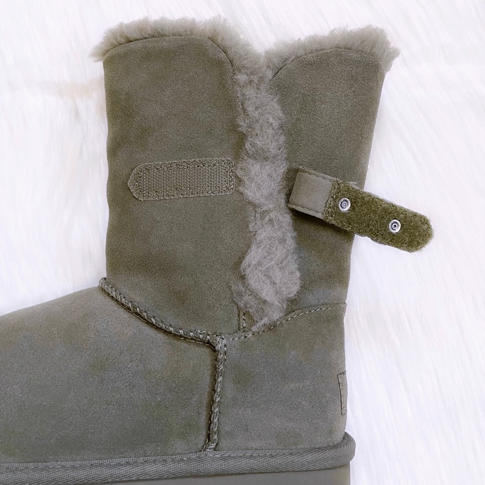 UGG Bailey UGG Metal Graphic Burnt Olive Suede Boots - Picture 5 of 10